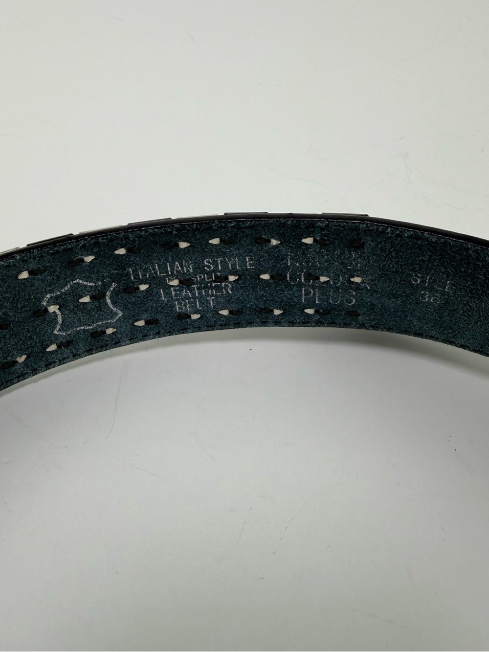 Studded Leather Belt with Pink Superman Buckle Size Medium Y2K - Picture 6 of 10